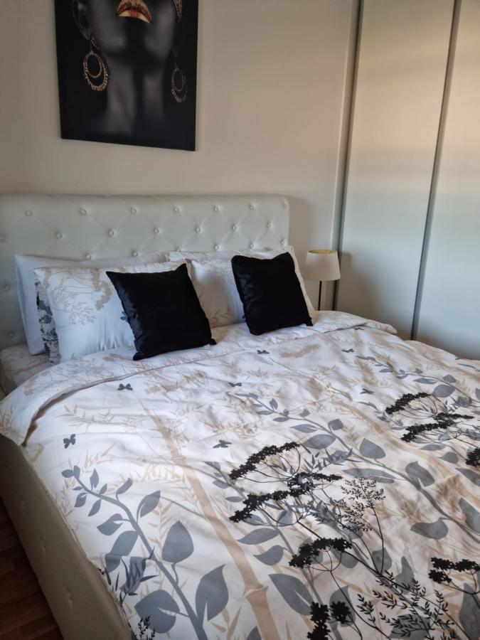 Apartament Apartman Anamarija Banja Luka Zewnętrze zdjęcie