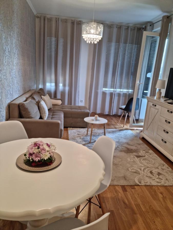 Apartament Apartman Anamarija Banja Luka Zewnętrze zdjęcie